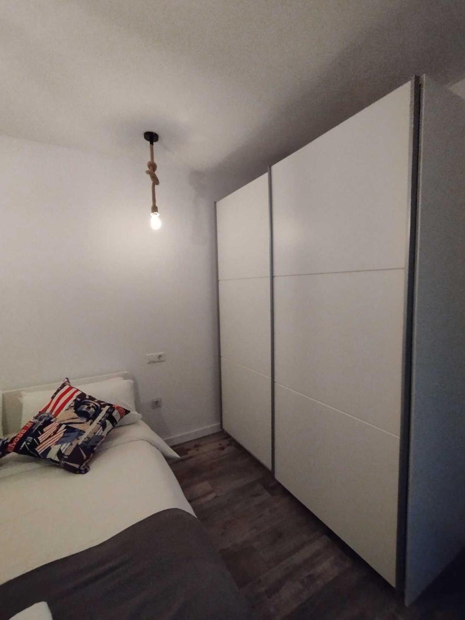 Plazamar Centro Apto 1 Dorm 3 Huesped Playa Wifi Torre Del Mar Luaran gambar